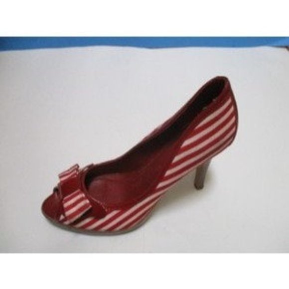 *Sergio Zelcer Vintage Red and White Striped Fabric Patent Peep Toe Pumps - Picture 8 of 10